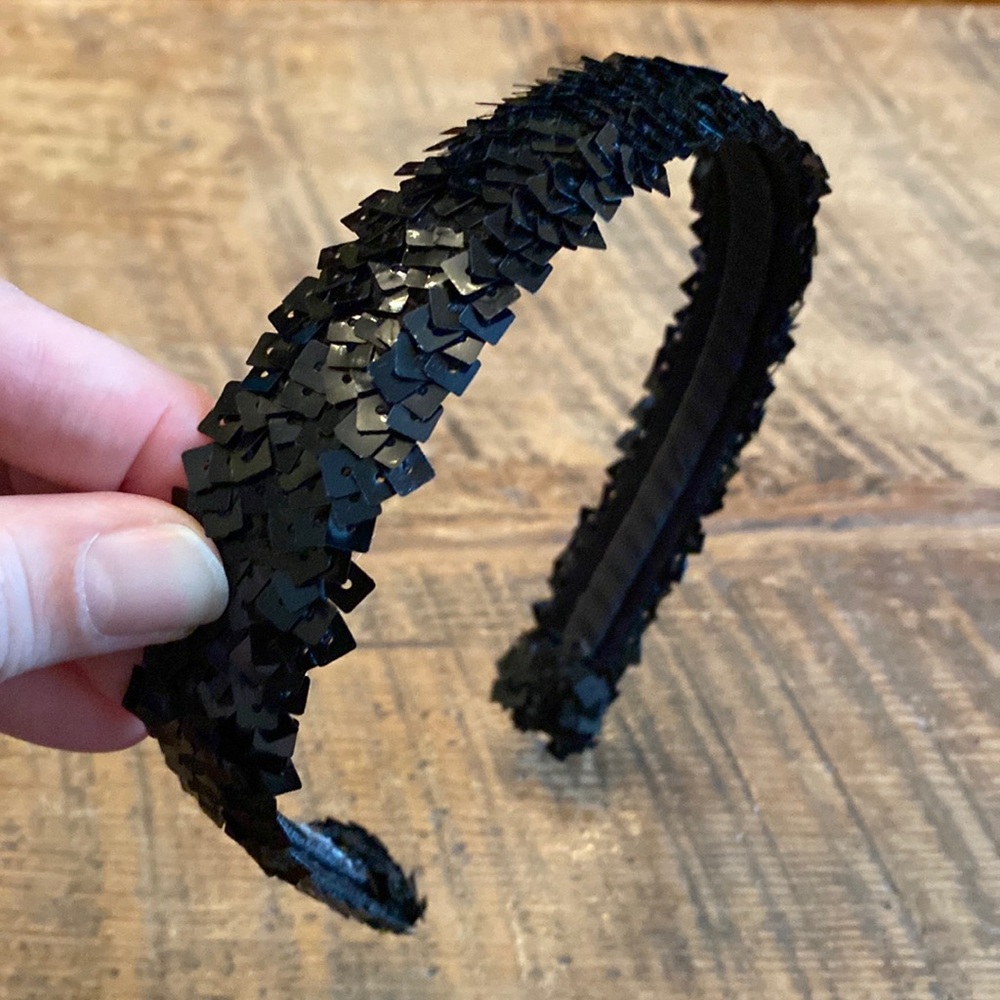 Black Scattered Square Sequins Headband